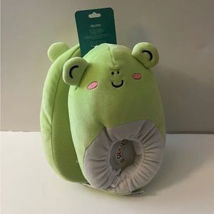 Squishmallows Wendy The Frog Slippers  Plush kids Size 11-12